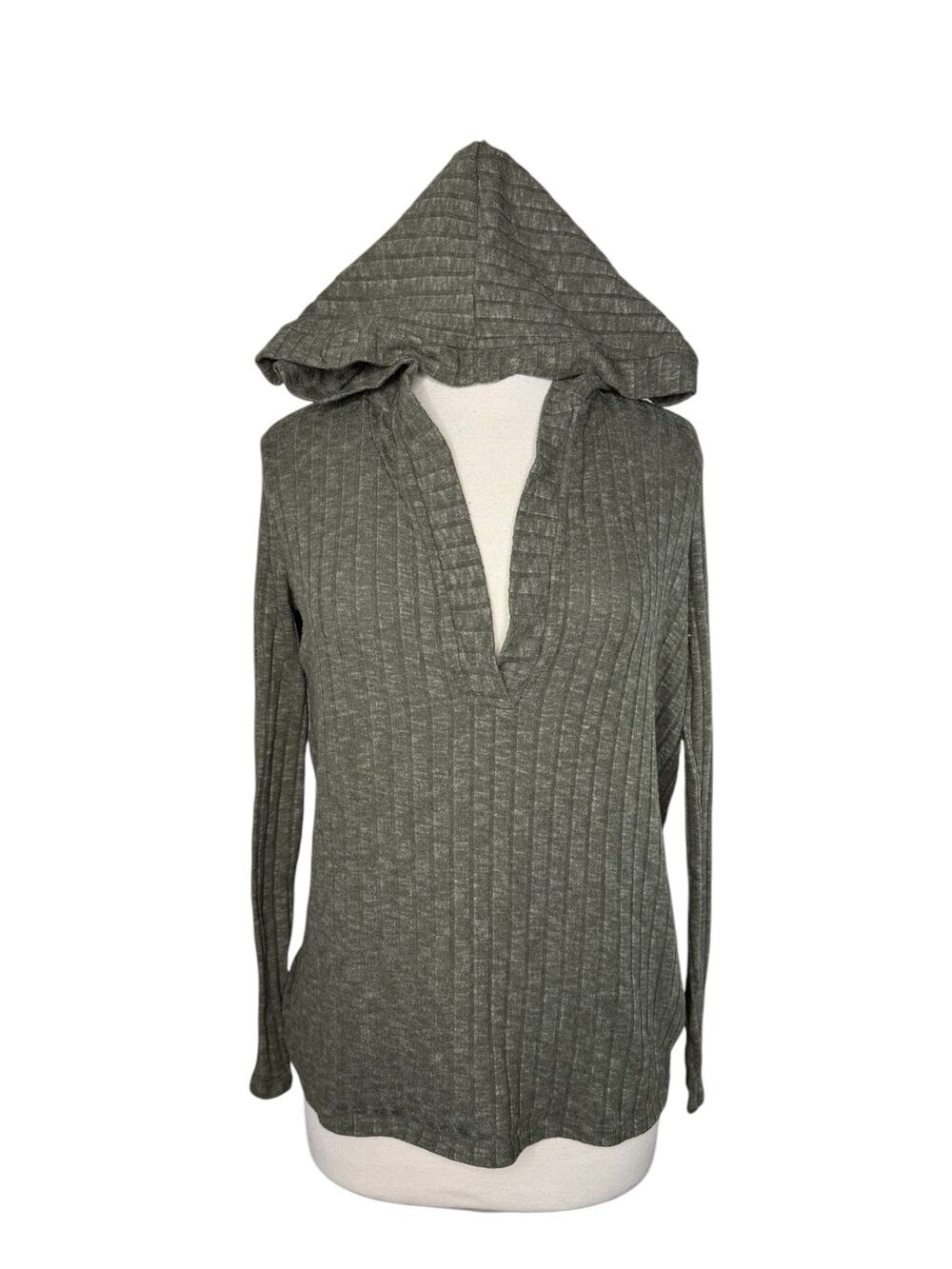 OUT FROM UNDER Ribbed Green Hoodie Sweater Size Medium Womens Urban Outfitters